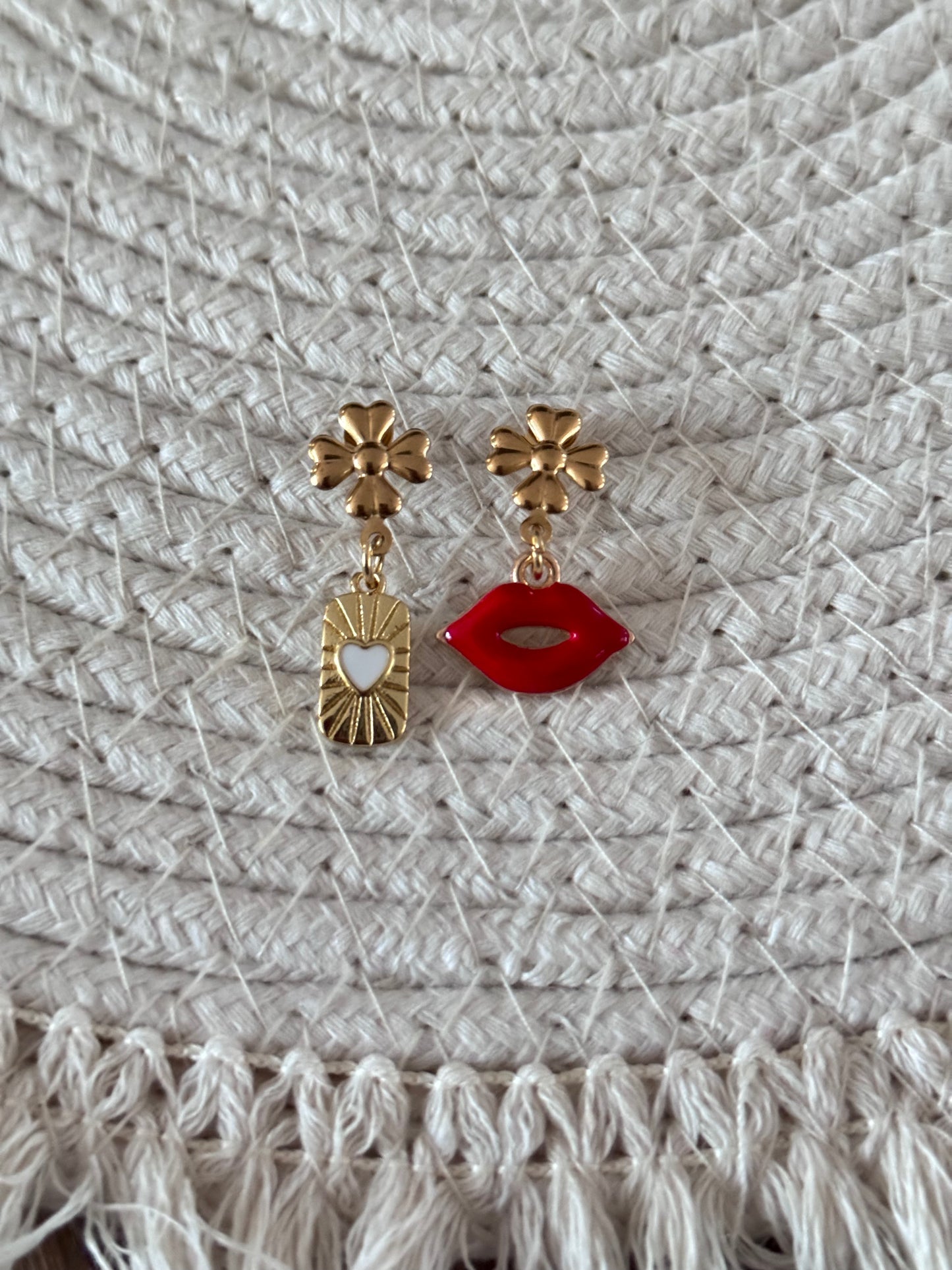 love lips oorringen
