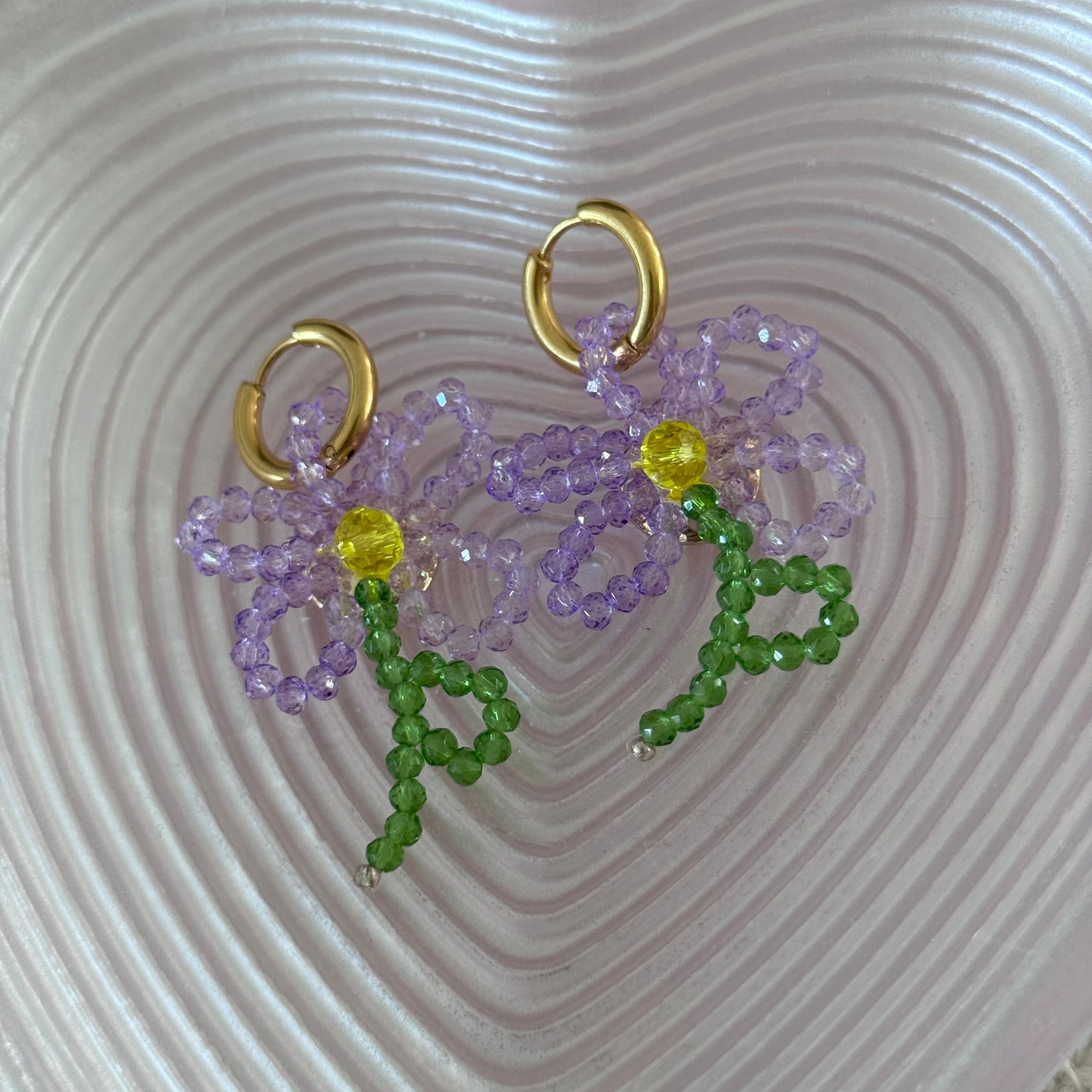 purple flower oorringen